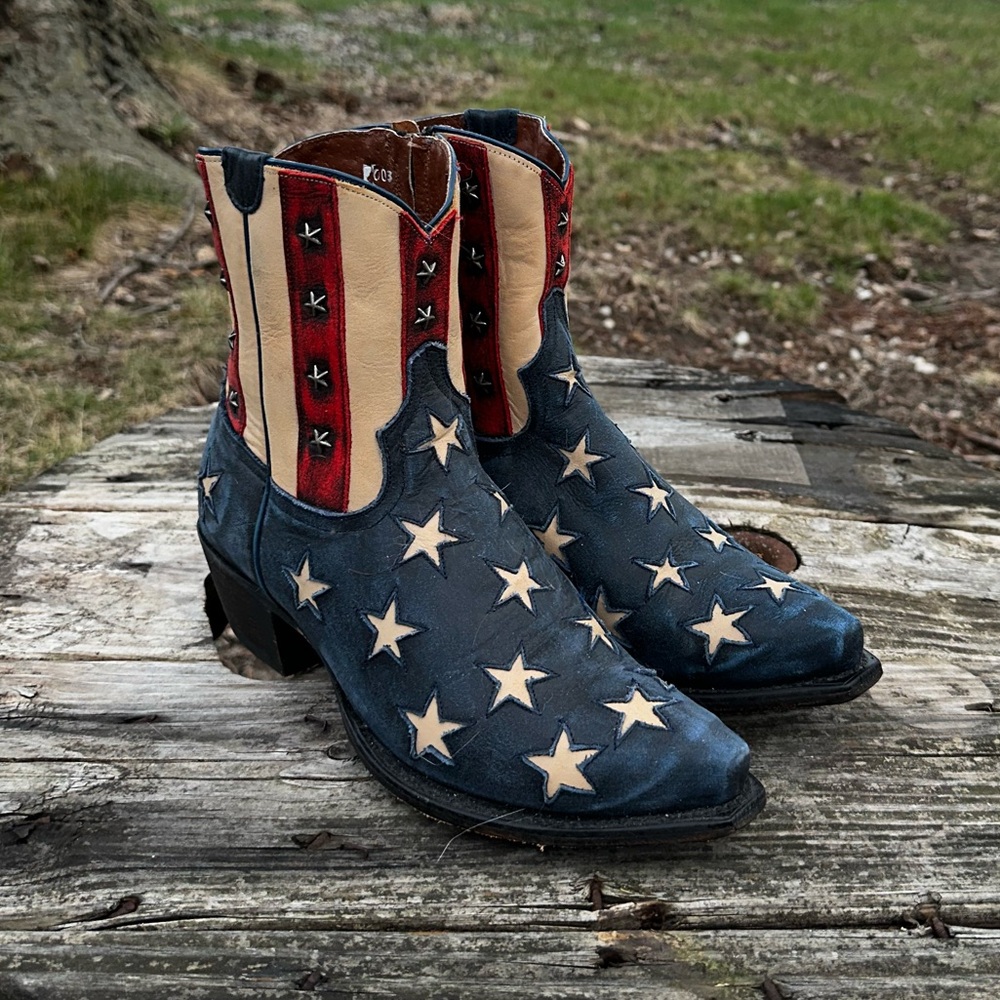 Corral Navy, Red & Cream Star Western Heeled Boots - Picture 14 of 15